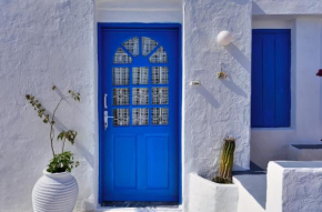 Aunties House - Cycladic with Elevated Seaview